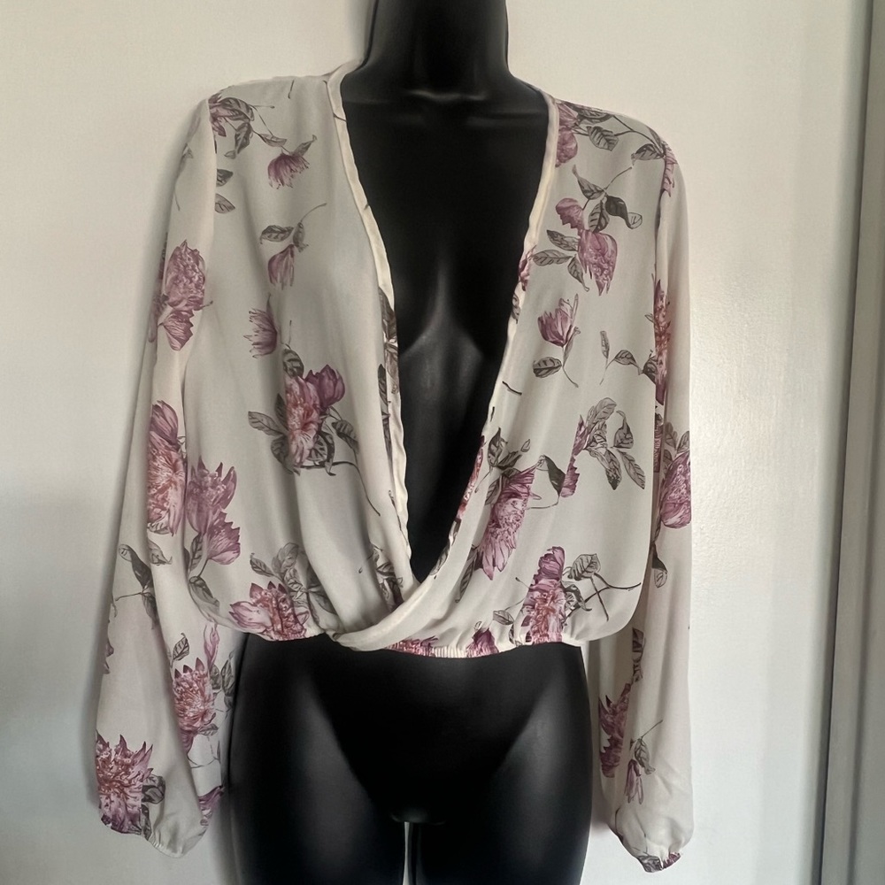 Olive Tree Floral Wrap Crop Top Med